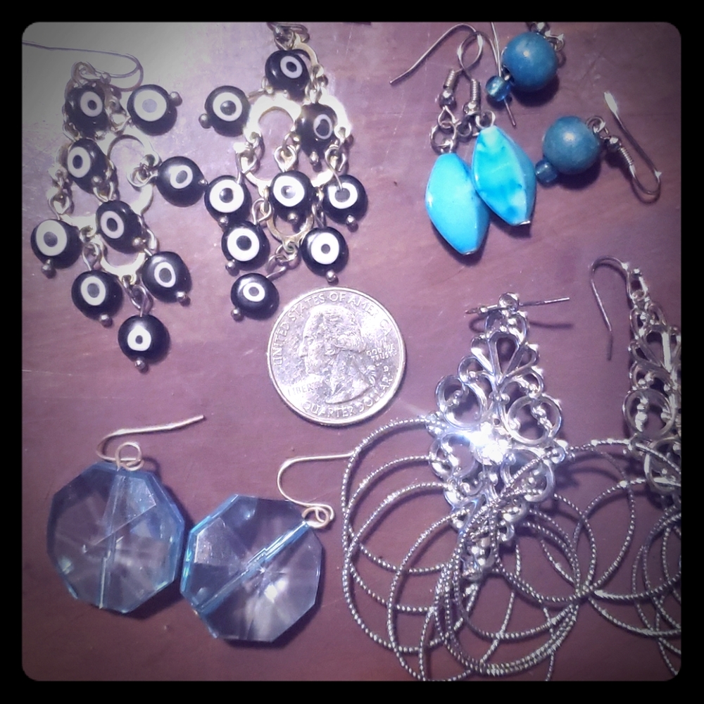 5 pair of earrings